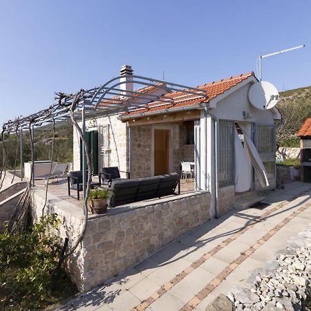 Holiday Home Olive Шибеник Экстерьер фото