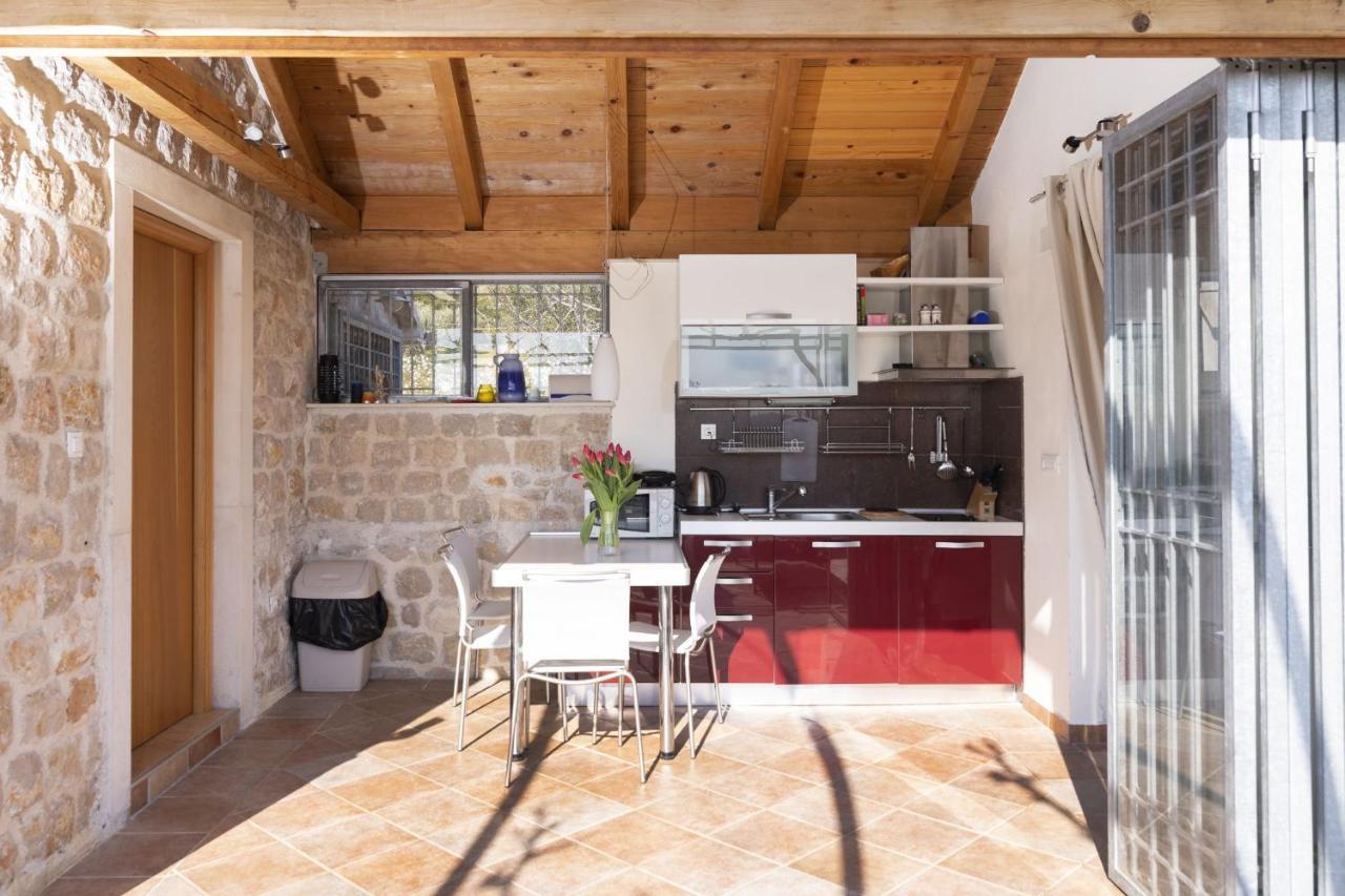 Holiday Home Olive Шибеник Экстерьер фото
