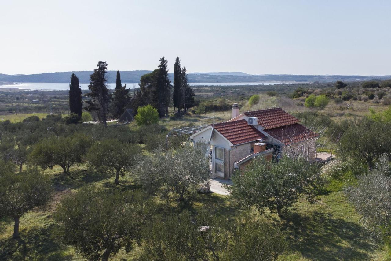 Holiday Home Olive Шибеник Экстерьер фото